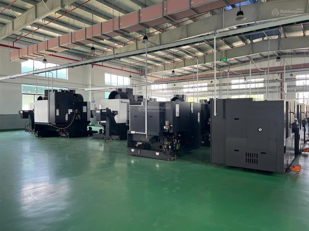 Bán xưởng kcn vsip 2  bình dương. bán xưởng 6000m2, khuôn viên 10.000m2 giá rẻ kcn vsip 2