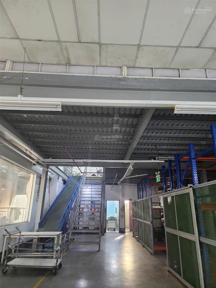 Bán kho xưởng trong kcn vsip 1  bình dương