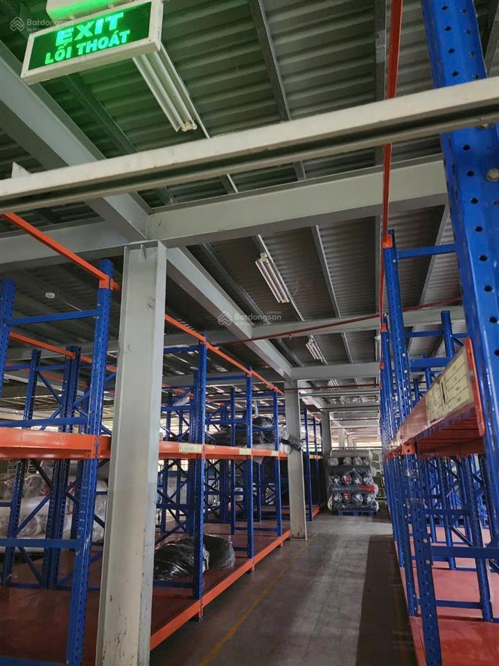 Bán kho xưởng trong kcn vsip 1  bình dương