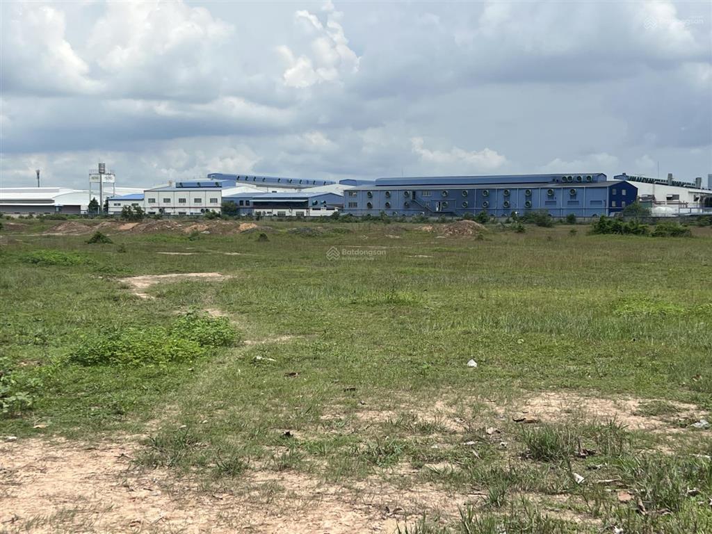 Bán đất kcn sóng thần 3  bình dương. bán 20.000m2 đất kcn sóng thần 3 ( tách bán từ 1ha trở lên)