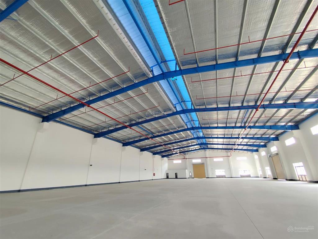 Cho thuê kho xưởng 50000m2 kcn bến cát  bình dương