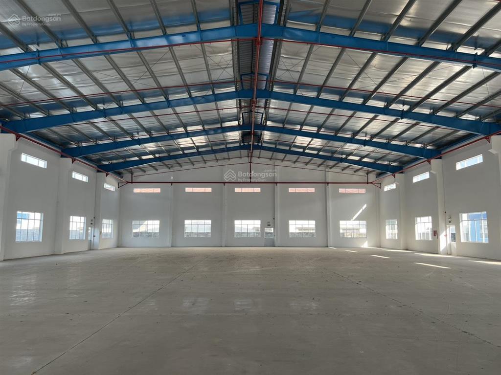 Cho thuê kho xưởng 50000m2 kcn bến cát  bình dương