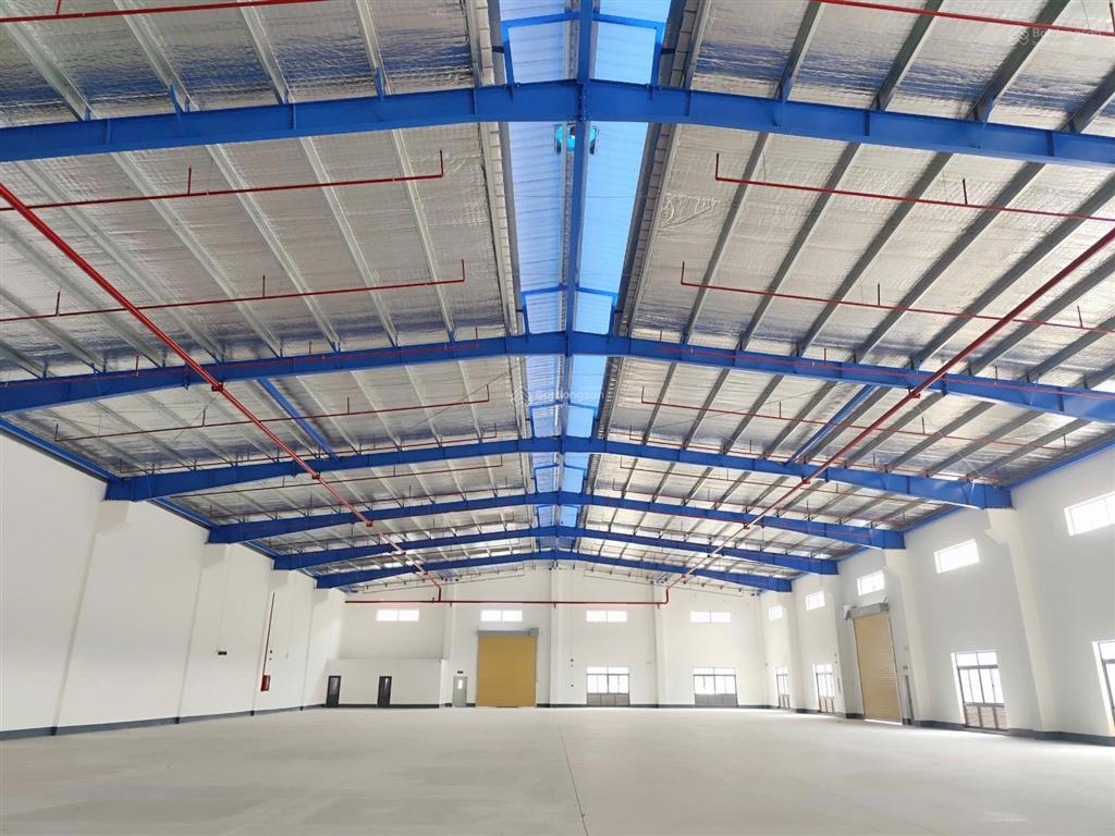 Cho thuê kho xưởng 50000m2 kcn bến cát  bình dương