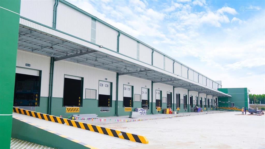 Cho thuê kho tại dĩ an  bình dương. cho thuê kho 11.500m2 có dock leveler, pccc sprinkler efsr