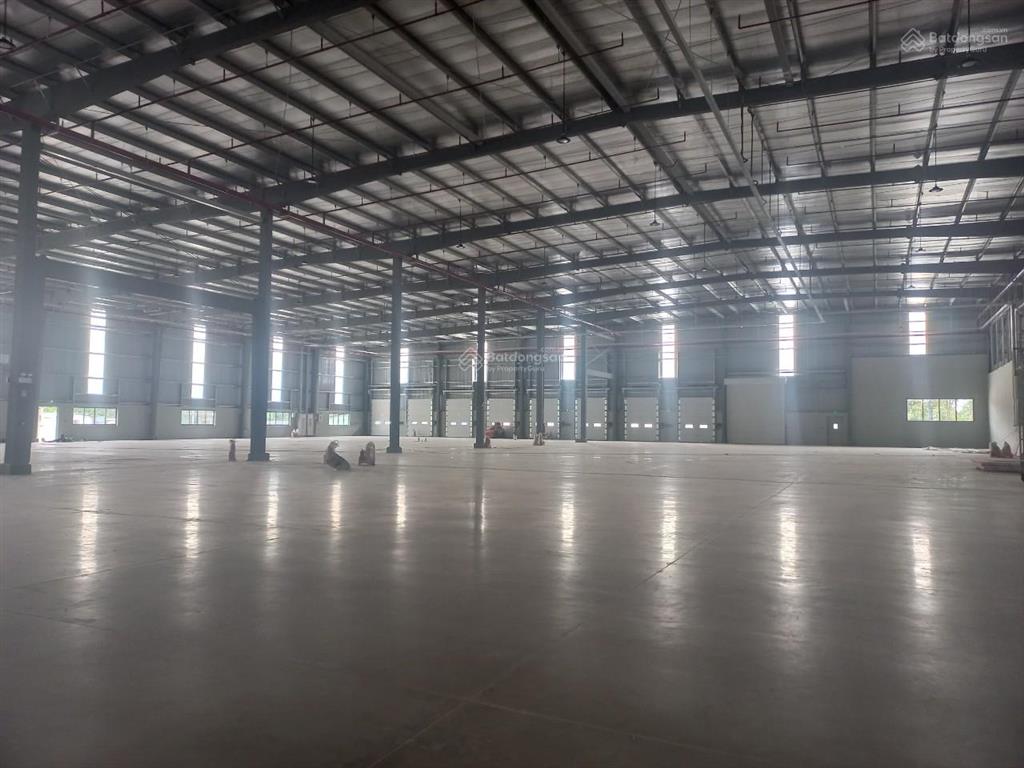 Cho thuê kho kcn mỹ phước  bình dương. cho thuê kho 11.500m2 dock leveler giá rẻ