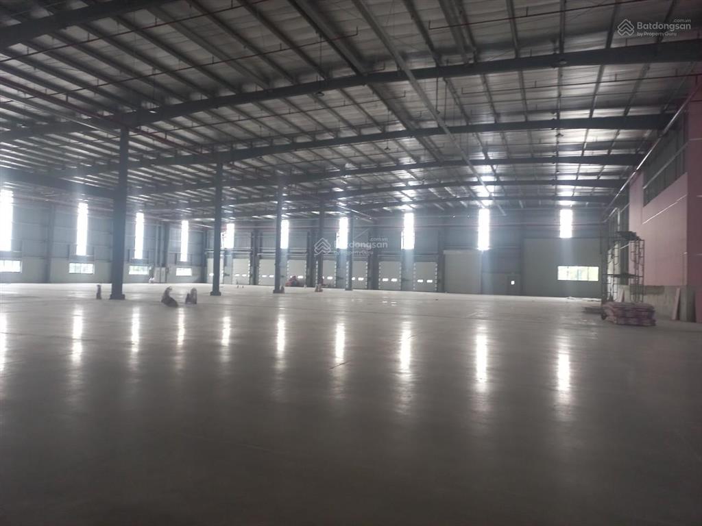 Cho thuê kho kcn mỹ phước  bình dương. cho thuê kho 11.500m2 dock leveler giá rẻ