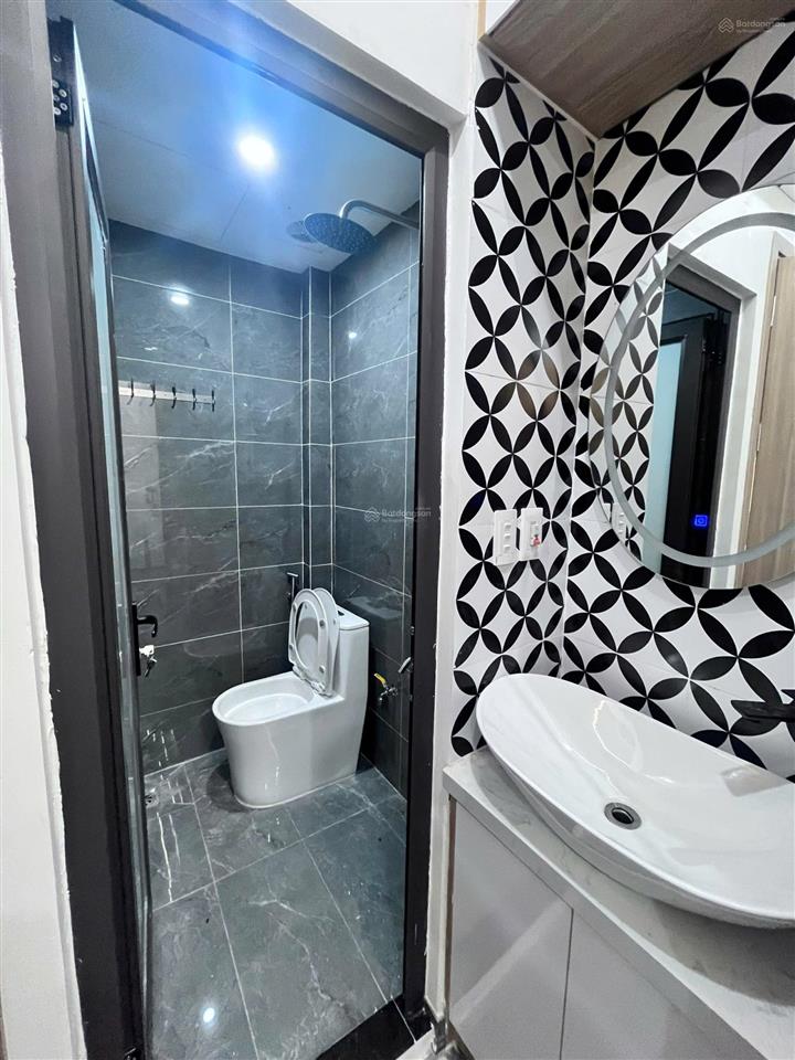 Bán nhà riêng tại ngõ 6, đường bế văn đàn, 20m2, 3pn, 4wc, đẹp, nhiều tiện ích