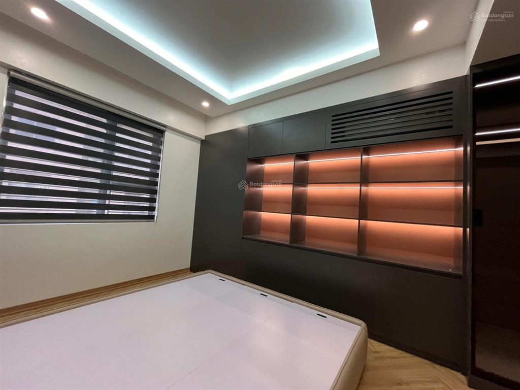 Bán gấp ch 3pn, 2wc, 100m2 tại văn quán, 5 tỷ vnd
