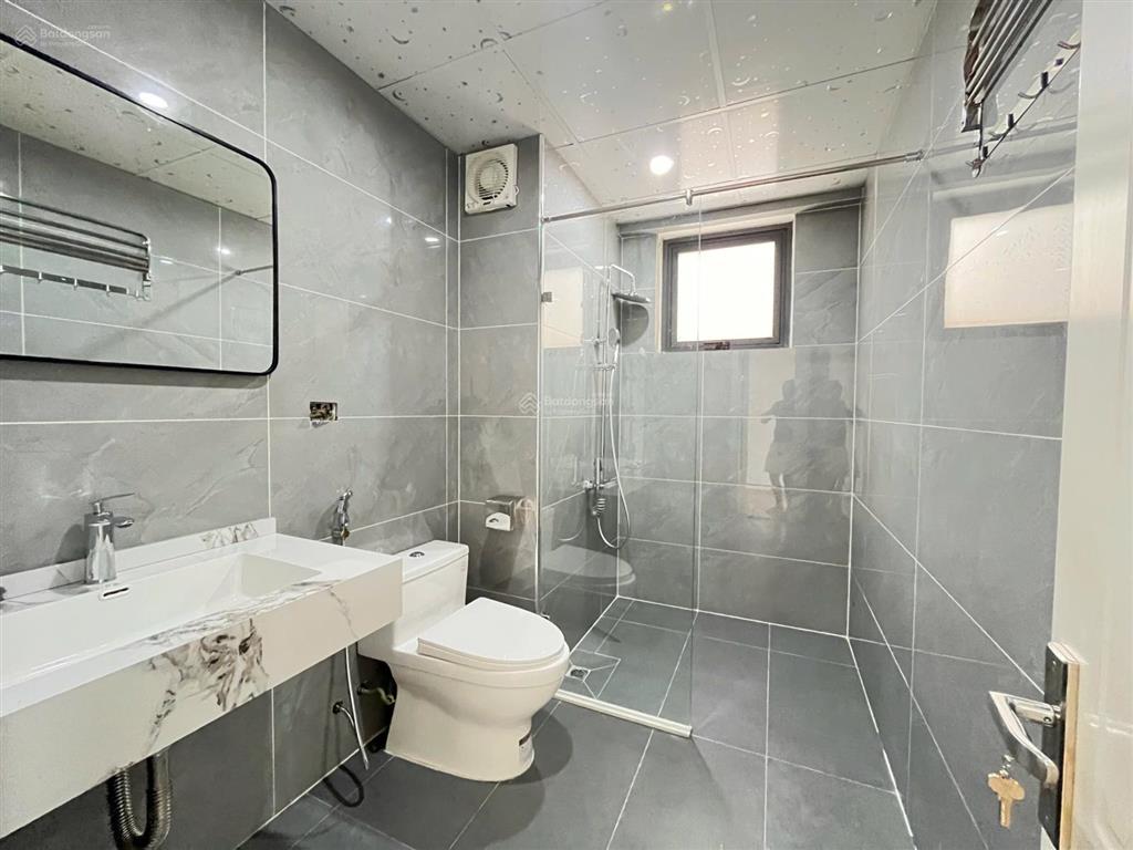 Bán gấp ch 3pn, 2wc, 100m2 tại văn quán, 5 tỷ vnd
