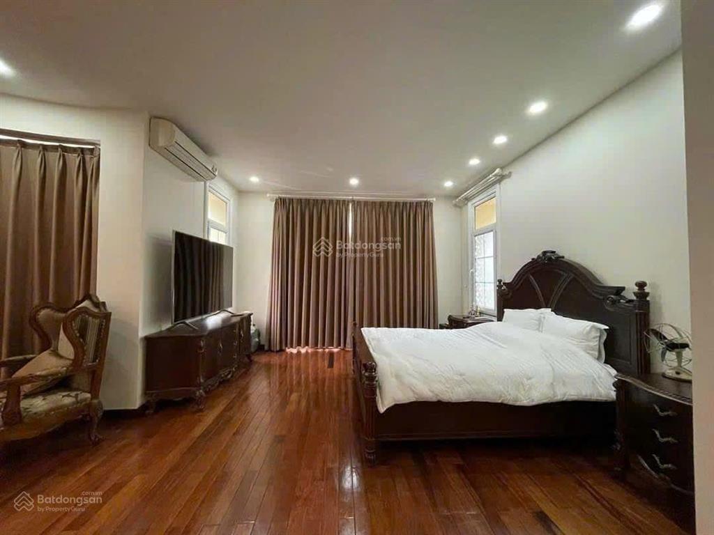 Bán nhà thụy khuê 120m2, 7 tầng giá 40 tỷ. tây hồ