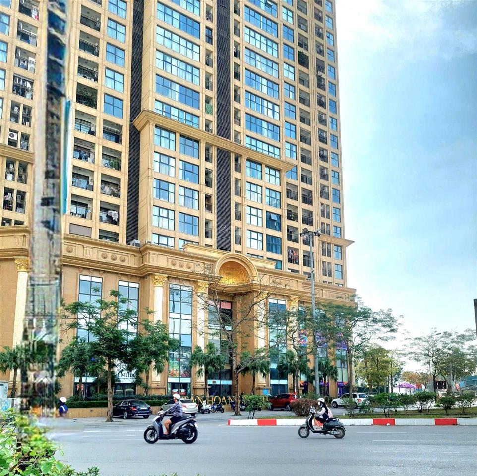 Bán nhà mặt phố lạc long quân 185m2, giá 80 tỷ. tây hồ