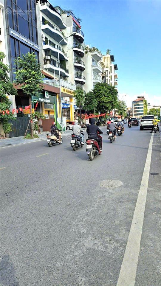 Bán nhà mặt phố xuân diệu 123m2, 7 tầng 1 hầm giá 70 tỷ. tây hồ