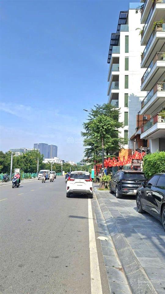 Bán nhà mặt phố xuân diệu 123m2, 7 tầng 1 hầm giá 70 tỷ. tây hồ