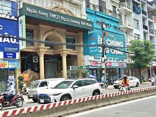 Bán nhà mặt phố lạc long quân 160m2, 9 tầng 1 hầm giá 54 tỷ. tây hồ