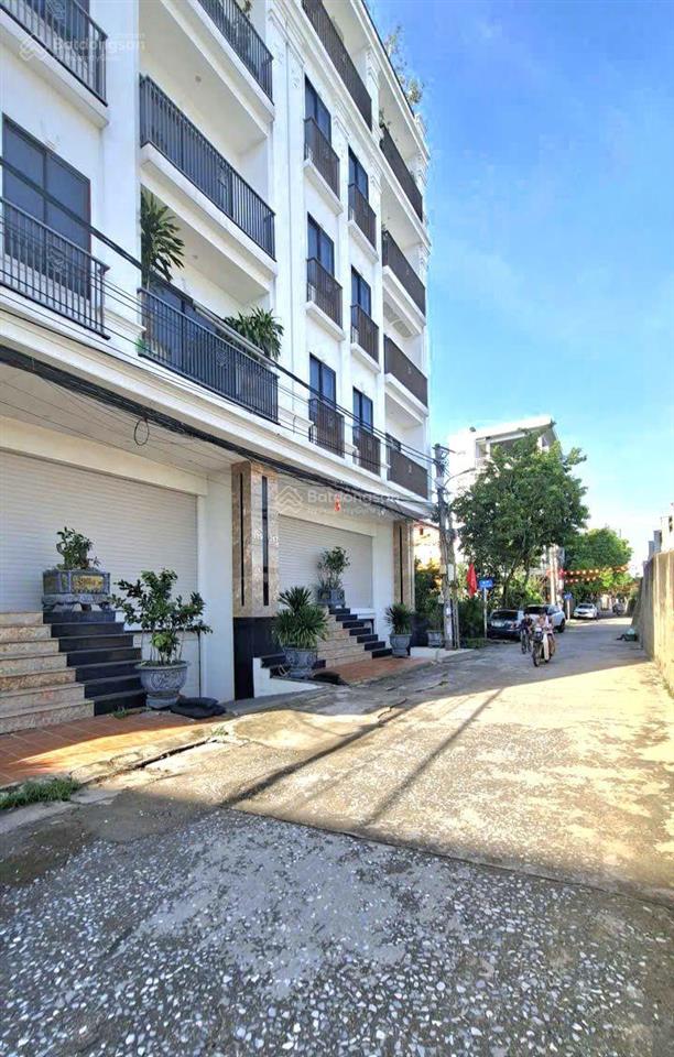 Bán nhà mặt phố an dương vương 135m2, 5 tầng 1 hầm giá 35 tỷ. tây hồ
