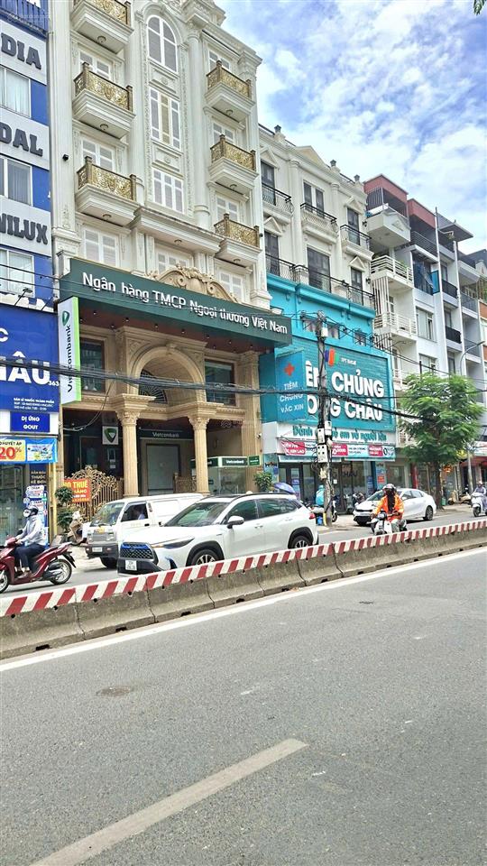 Bán nhà mặt phố lạc long quân 310m2, giá 128 tỷ. tây hồ