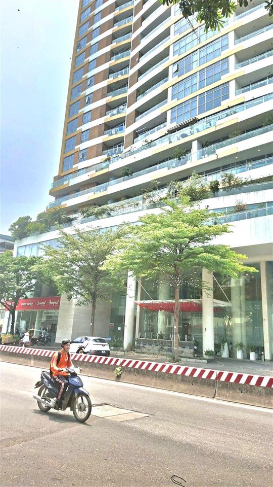 Bán nhà mặt phố lạc long quân 310m2, giá 128 tỷ. tây hồ