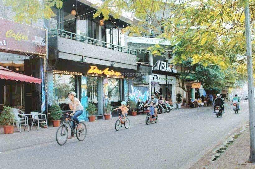 Bán nhà mặt phố trịnh công sơn 230m2, 9 tầng giá 130 tỷ. tây hồ