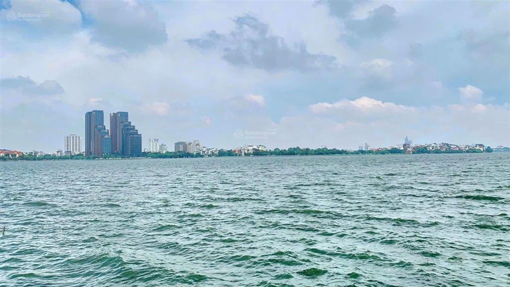 Bán nhà mặt phố nhật chiêu 125m2, giá thỏa thuận. tây hồ