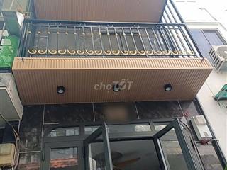 Nhà giá rẻ tại Trung Tâm Quận 10