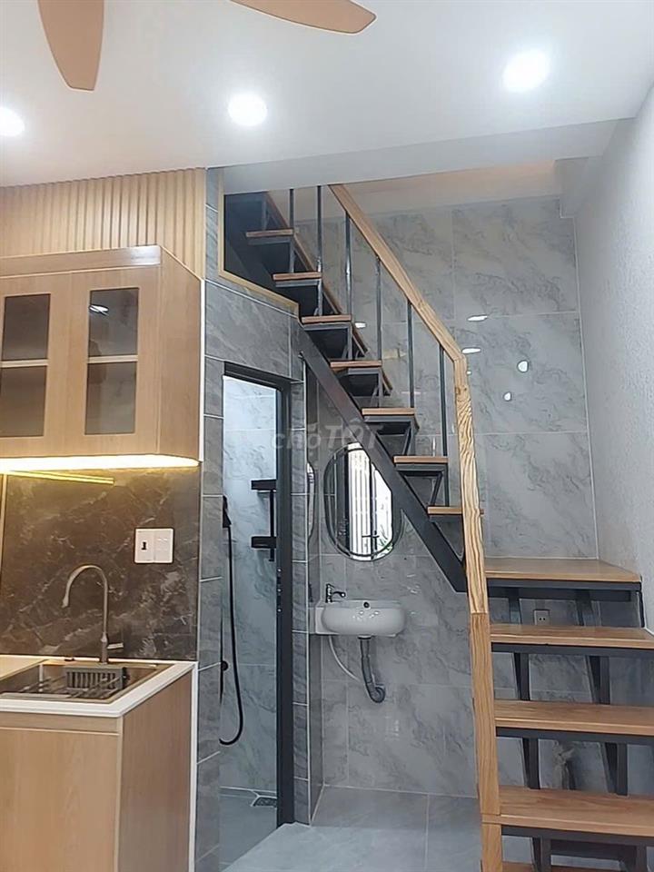 Nhà giá rẻ tại Trung Tâm Quận 10