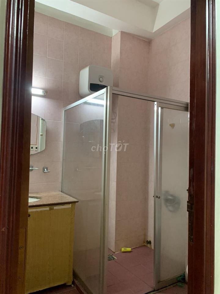 Cho thuê nhà giá rẻ Tân Bình-Bành văn Trân