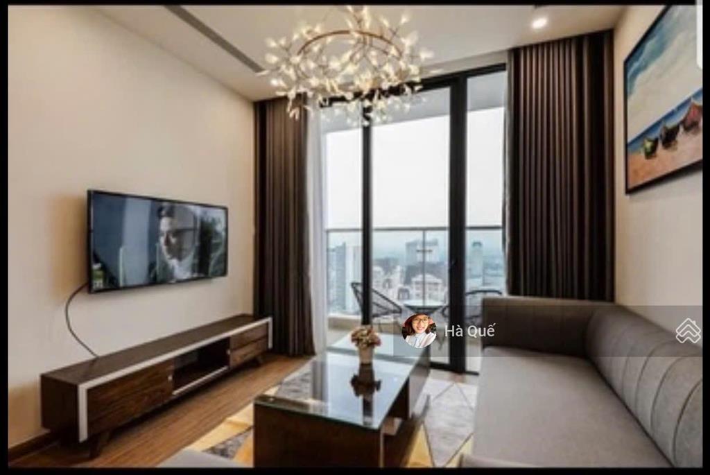 Duy nhất căn hộ ở mon city 2pn 70m2 ban công đông nam