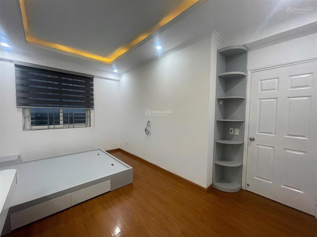 Bán căn 3pn đẹp nổi bật tòa ct1b tân tây đô  80,4m  sẵn sổ đỏ  giá 4 tỷ bao phí