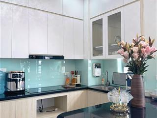 Cắt lỗ sâu  căn góc 3 ngủ 107 m2 full nội thất giá 4,3 tỷ