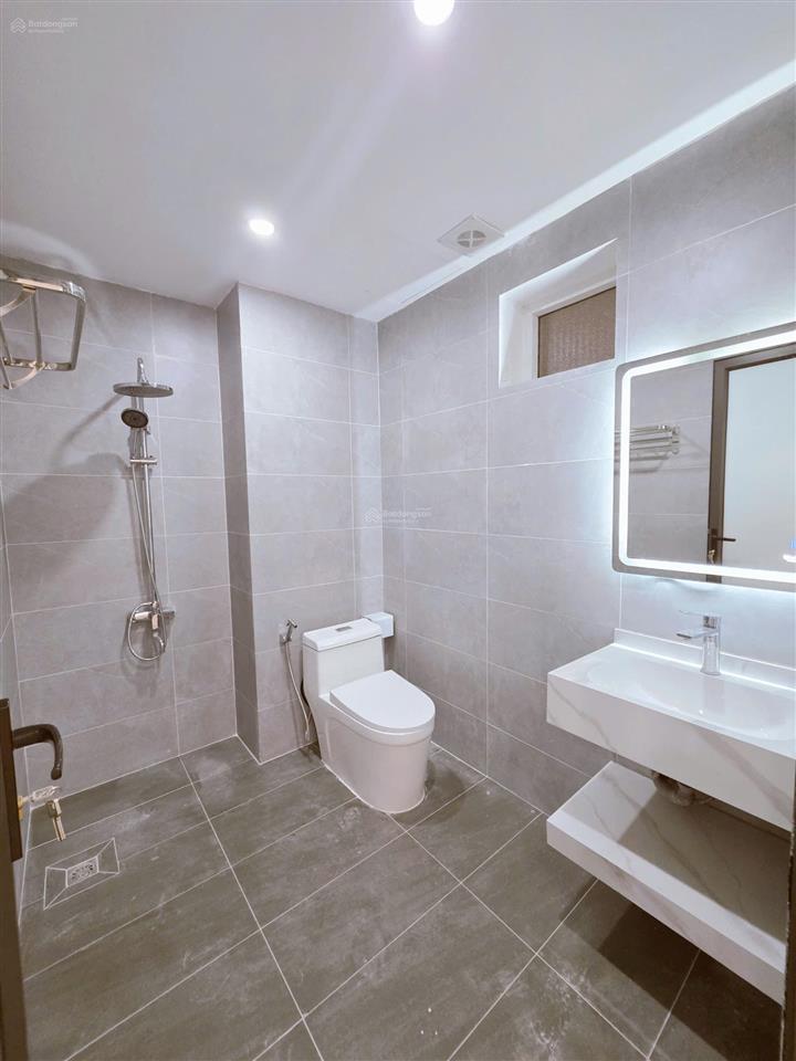 Căn góc siêu rộng 4 phòng ngủ dành cho gia đình ba thế hệ, đông con