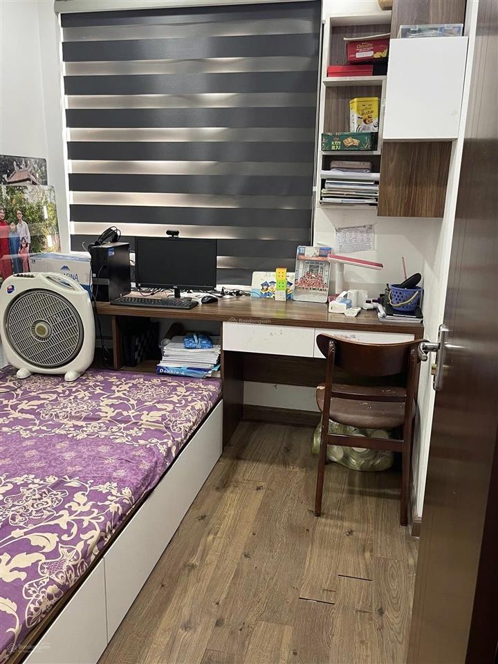 Bán gấp căn 2pn tân tây đô, 54m, full nội thất, sổ đỏ chính chủ, giá 2 ,4 tỷ