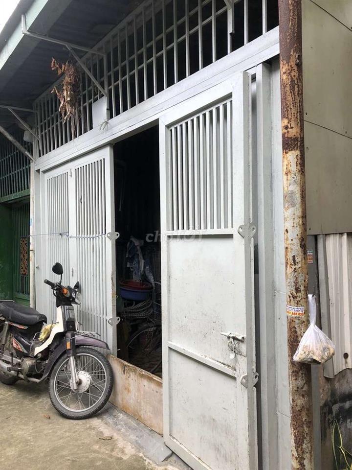 nhà hẻm xe hơi gần trường , chợ, khu công nghiệp vĩnh lộc A