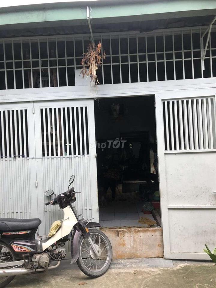nhà hẻm xe hơi gần trường , chợ, khu công nghiệp vĩnh lộc A