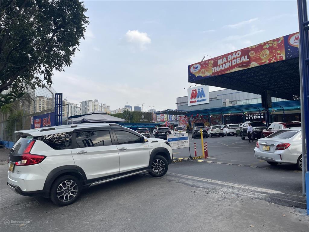 Chuyển nhượng toà nhà 4 tầng , 5x20, hướng đông nam, đường vũ tông phan q2. giá giãm 39 tỉ