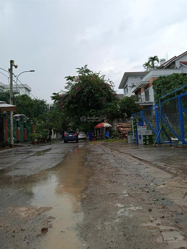 Bán đất cách trung tâm tài chính quốc tế thủ thiêm 900m. 10x29m giá tốt