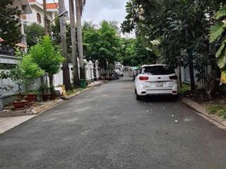 Biệt thự khu compound q2, cách trung tâm tài chính quốc tế thủ thiêm 900m , giá tốt tốt