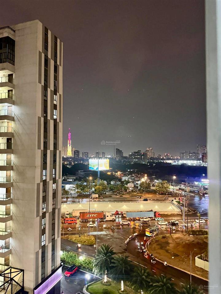Bán căn hộ khu centana  an phú  quận 2  dt 81,9m²  3 pn  tầng 8. view hồ bơi. giảm giá 6,2 tỷ
