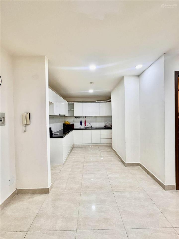 Bán căn hộ khu centana  an phú  quận 2  dt 81,9m²  3 pn  tầng 8. view hồ bơi. giảm giá 6,2 tỷ