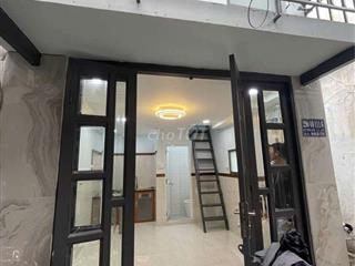 Cho thuê nhà 5tr có máy lạnh 