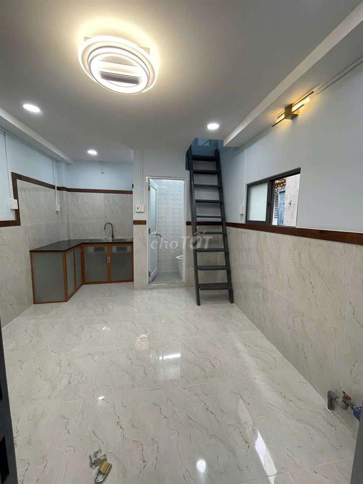 Cho thuê nhà 5tr có máy lạnh 