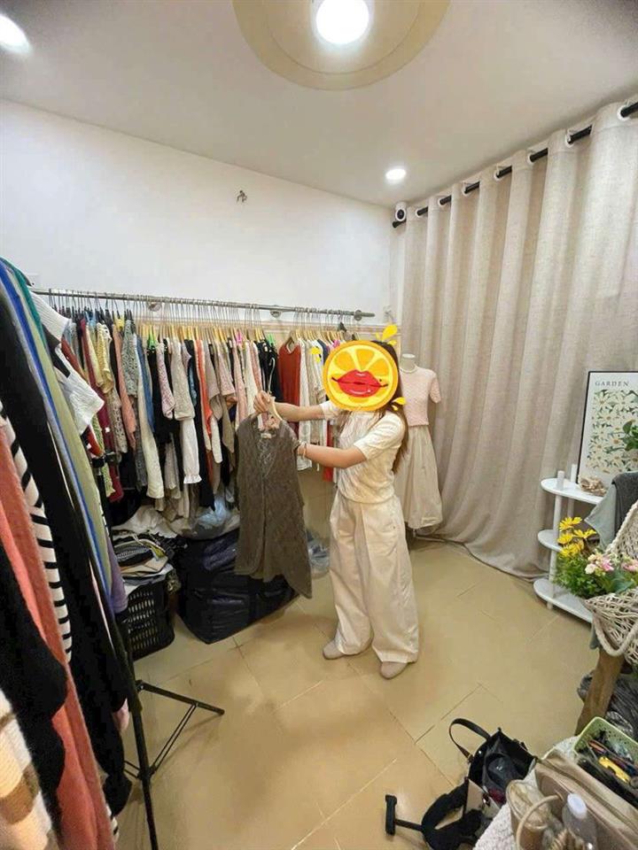Cho thuê nhà 10tr 4 phòng ngủ