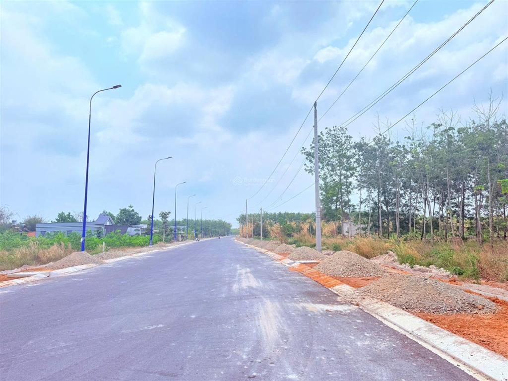 Đất nền thổ cư sát tttm plaza chơn thành, thành phố đồng nai