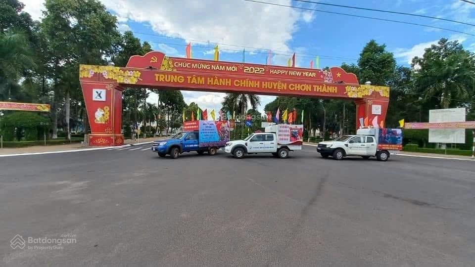 Còn lô chính chủ đường cao bá quát giá 850triệu,dt200m2 nằm ngay trung tâm chơn thành tp đồng nai.