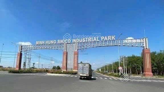 Còn lô chính chủ đường cao bá quát giá 850triệu,dt200m2 nằm ngay trung tâm chơn thành tp đồng nai.