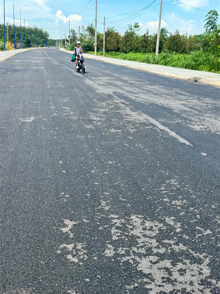 Chính chủ bán lô đất ngang 10m sâu 50 mặt tiền đường nhựa liên kcn chơn thành 1 & 2 giá 580tr