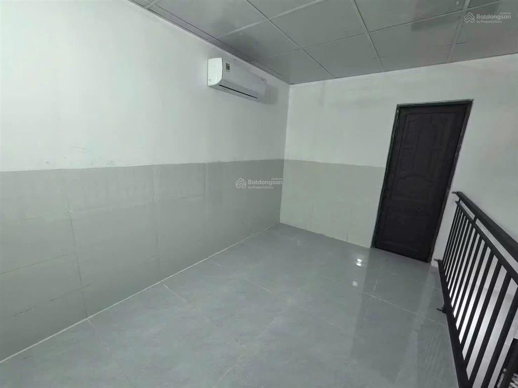 Đất thổ cư ngang 5 x50 mt đường hoạ mi sẵn sổ 5phút tttm plaza chơn thành giá 480triệu