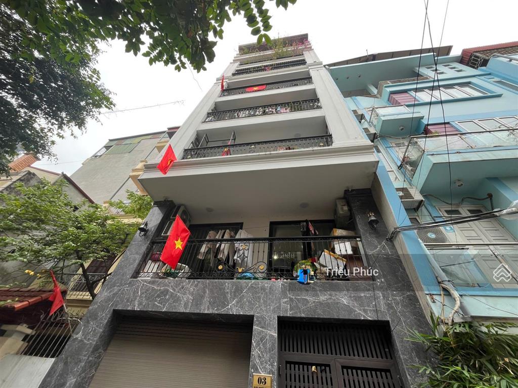 Chủ cần kinh tế hạ chào 2 tỷ  bán toà nhà dòng tiền thanh xuân mặt ngõ ô tô  doanh thu 1,4 tỷ/năm