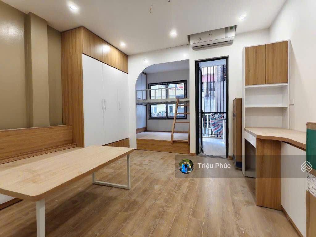 Chủ cần kinh tế hạ chào 2 tỷ  bán toà nhà dòng tiền thanh xuân mặt ngõ ô tô  doanh thu 1,4 tỷ/năm