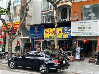 Siêu hiếm  mặt phố vạn phúc, ba đình  90m2 x mặt tiền 8m5 vuông vắn  giá 80 tỷ có thương lượng