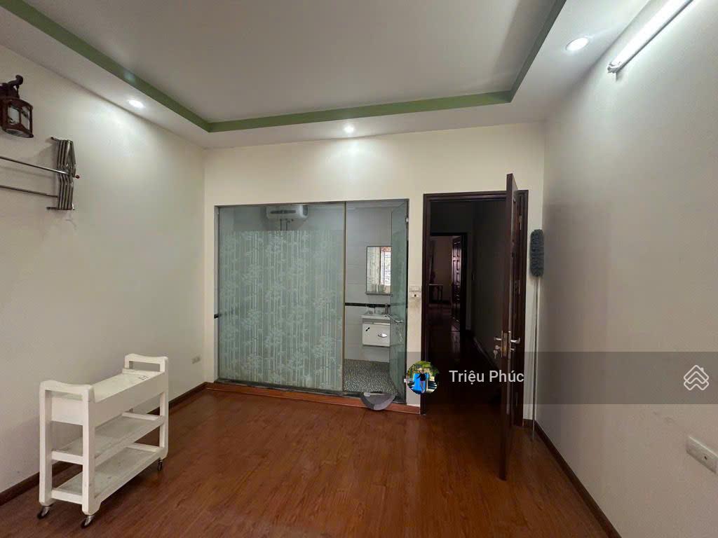 Bán nhà ngõ 78 duy tân, cầu giấy  phân lô ô tô tránh vỉa hè  50m2  5 tầng  giá 25,5 tỷ (có tl)